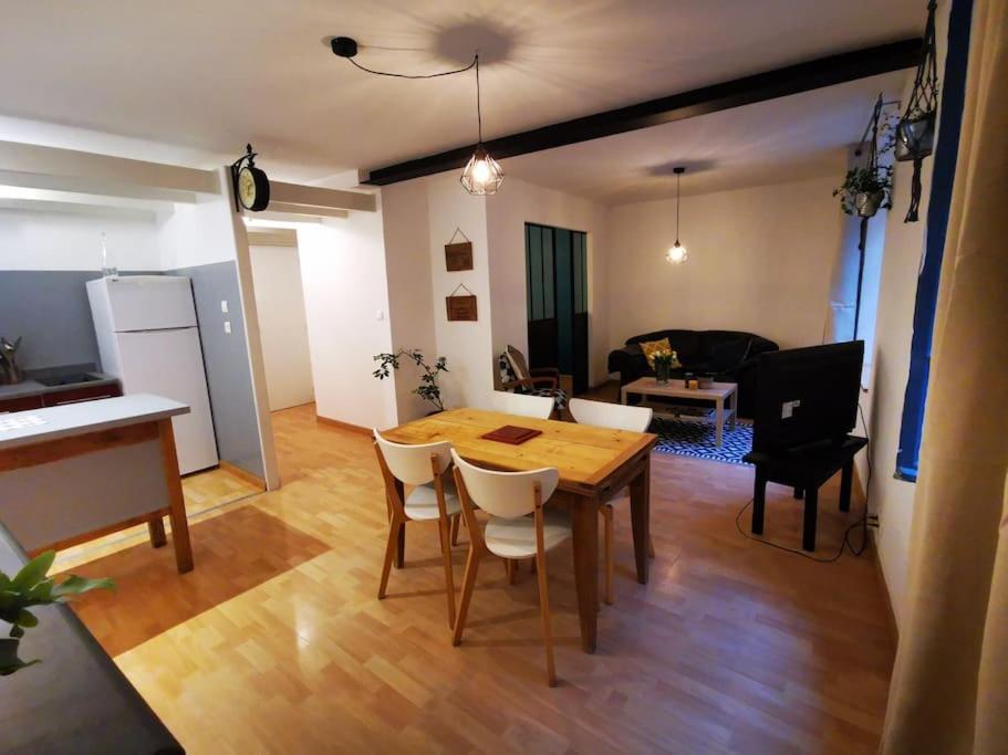 Apartamento Nid Douillet A Quelques Pas De La Gare. Carcasona Exterior foto